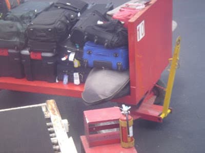 Read more about the article Airlines Hate Surfboards & Why You Should Rent Instead
