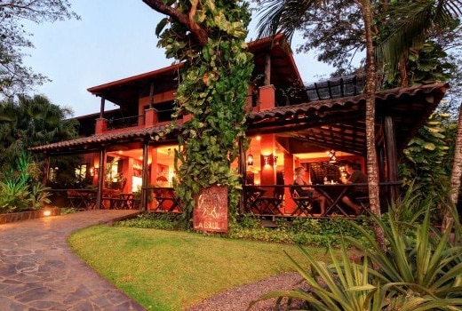 La Baula Pizza, restaurante italiano en Tamarindo, Costa Rica, con horno de leña.