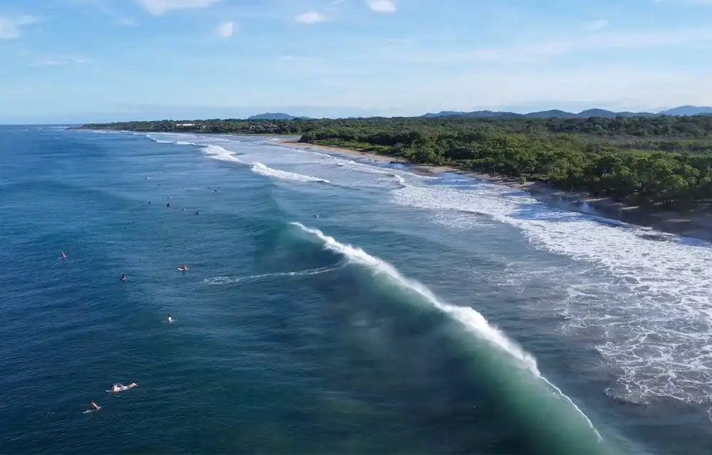 advanced intermediate surf tours costa rica.